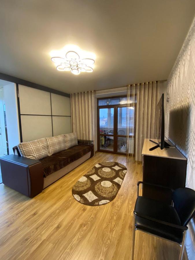 Apartment Premium Vip Berdychiv Экстерьер фото